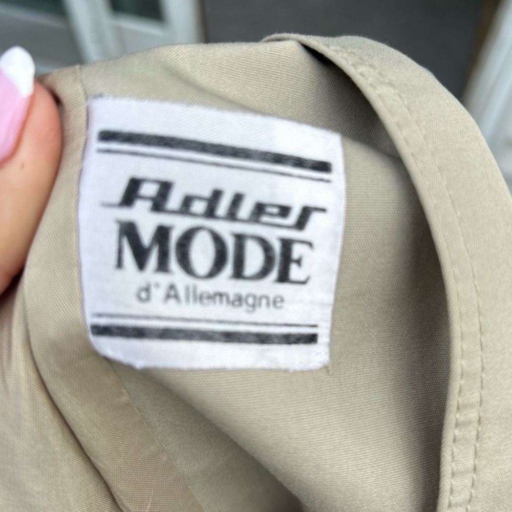 Adler vintage trenchcoat - Picture 7 of 14